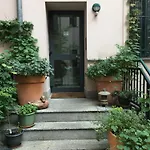 Apartment Monbijou am Hackeschen Markt